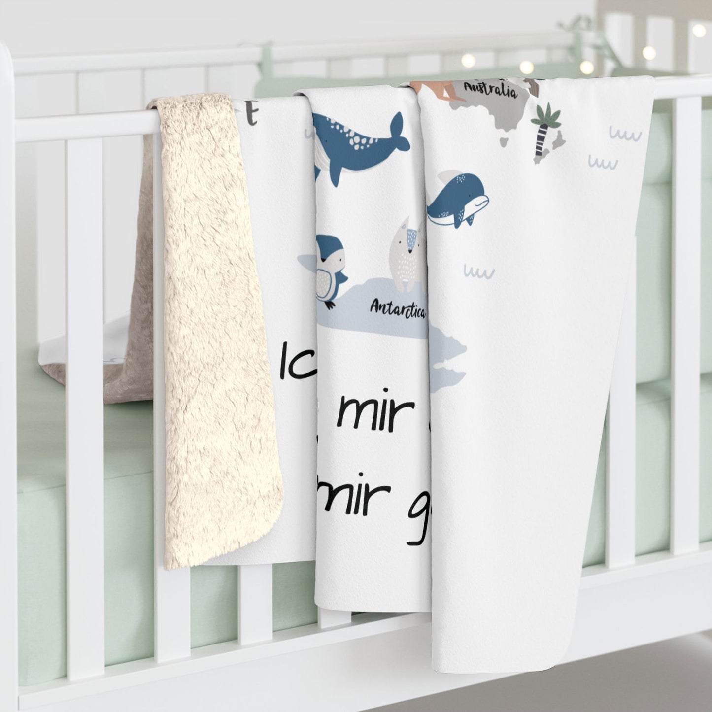 Kuscheldecke mit Weltkarten-Design | Flauschig | Personalisierbar - heartbeat -