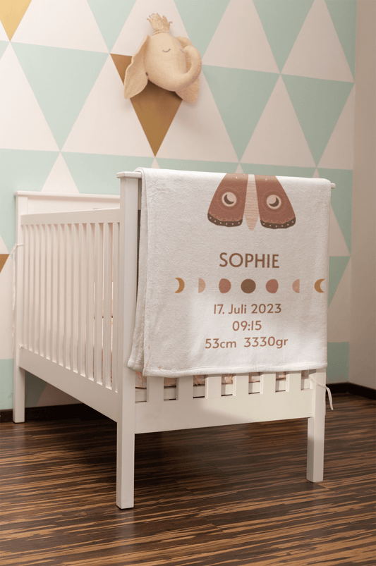 Kuschelige, personalisierbare Fleecedecke mit Geburtsdaten | Baby Geschenk | Geschenkidee zur Geburt - heartbeat - Home Decor