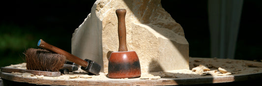 Das Comeback der Handarbeit – Warum wir im KI-Zeitalter wieder echte Dinge wollen